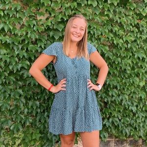 Meet your Posher, Abby